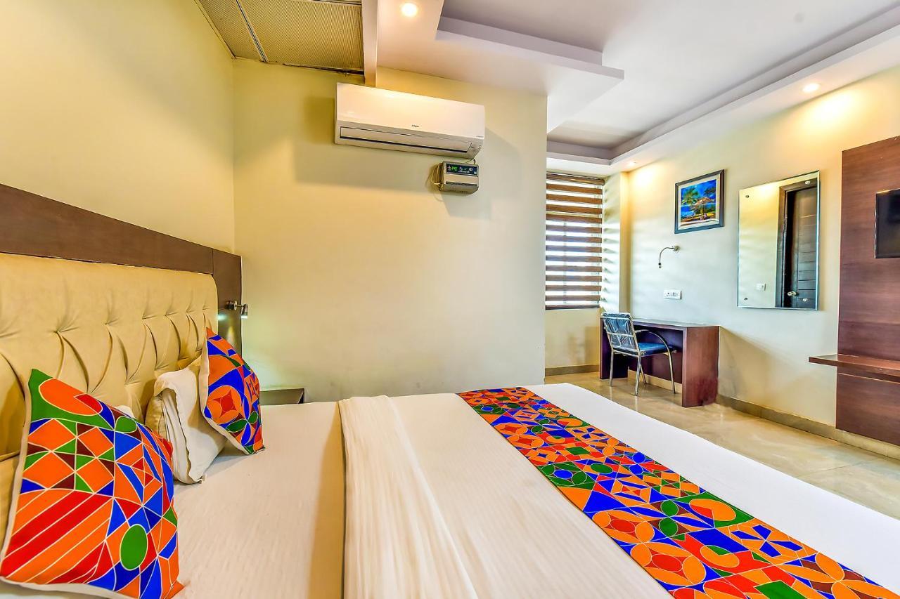 Fabhotel Surya Residency Dehradun Esterno foto
